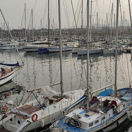 巴达洛纳 Precioso Barco En Barcelona酒店 外观 照片